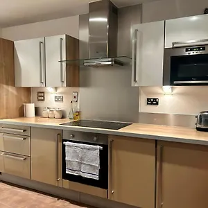 Skylineviews 2 Bed 2 Bath Flat Near Canary Wharf, O2 & Excel Apartment
